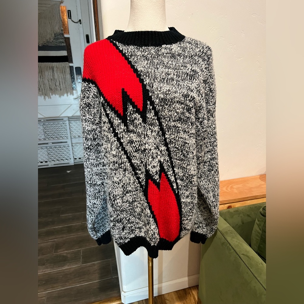 Vintage 80’s Red and Black Women's Sweater